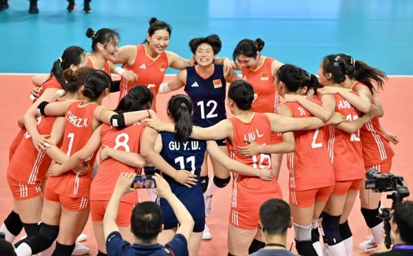 怎么玩股票配资官网 3比1击败荷兰青年女排，中国U21女排勇夺明日之星争霸赛冠军